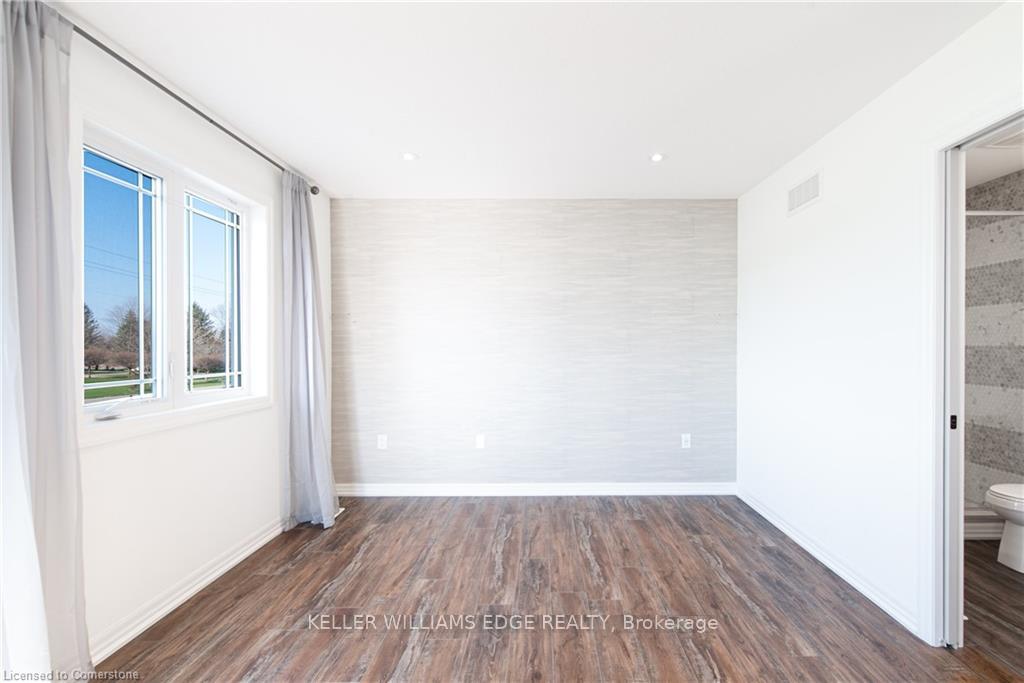 Photo 22 of 10 Bawcutt Crescent, Brant, Paris — HOMEH