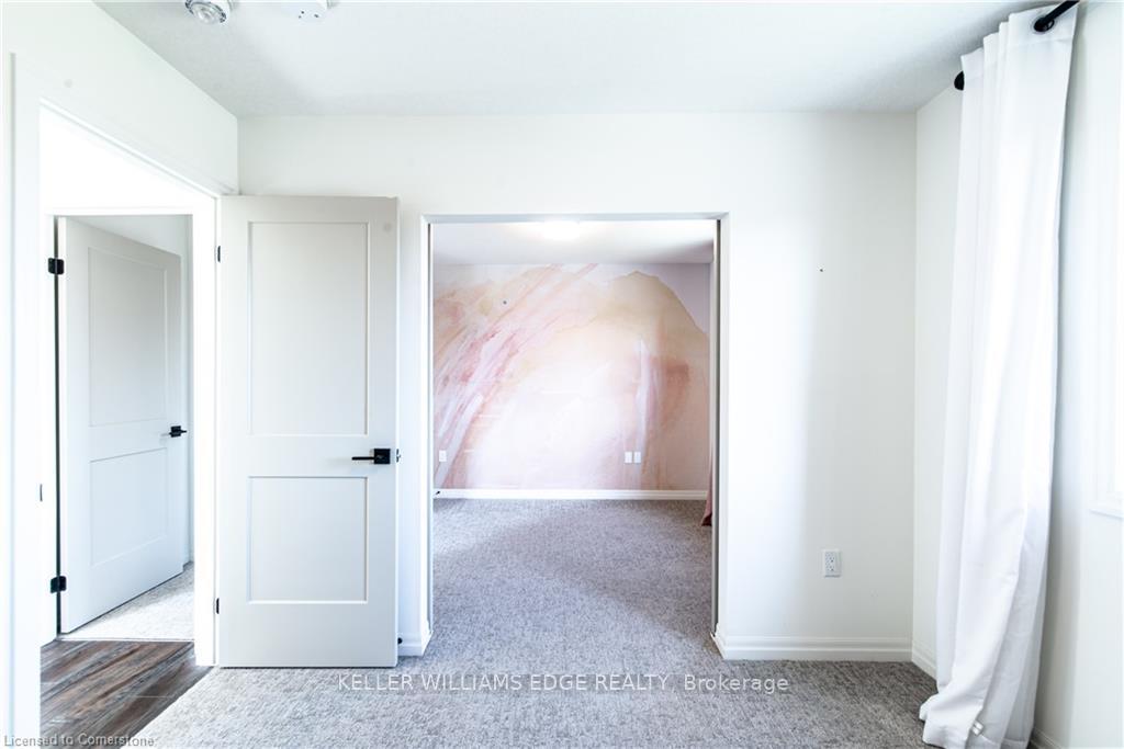 Photo 30 of 10 Bawcutt Crescent, Brant, Paris — HOMEH