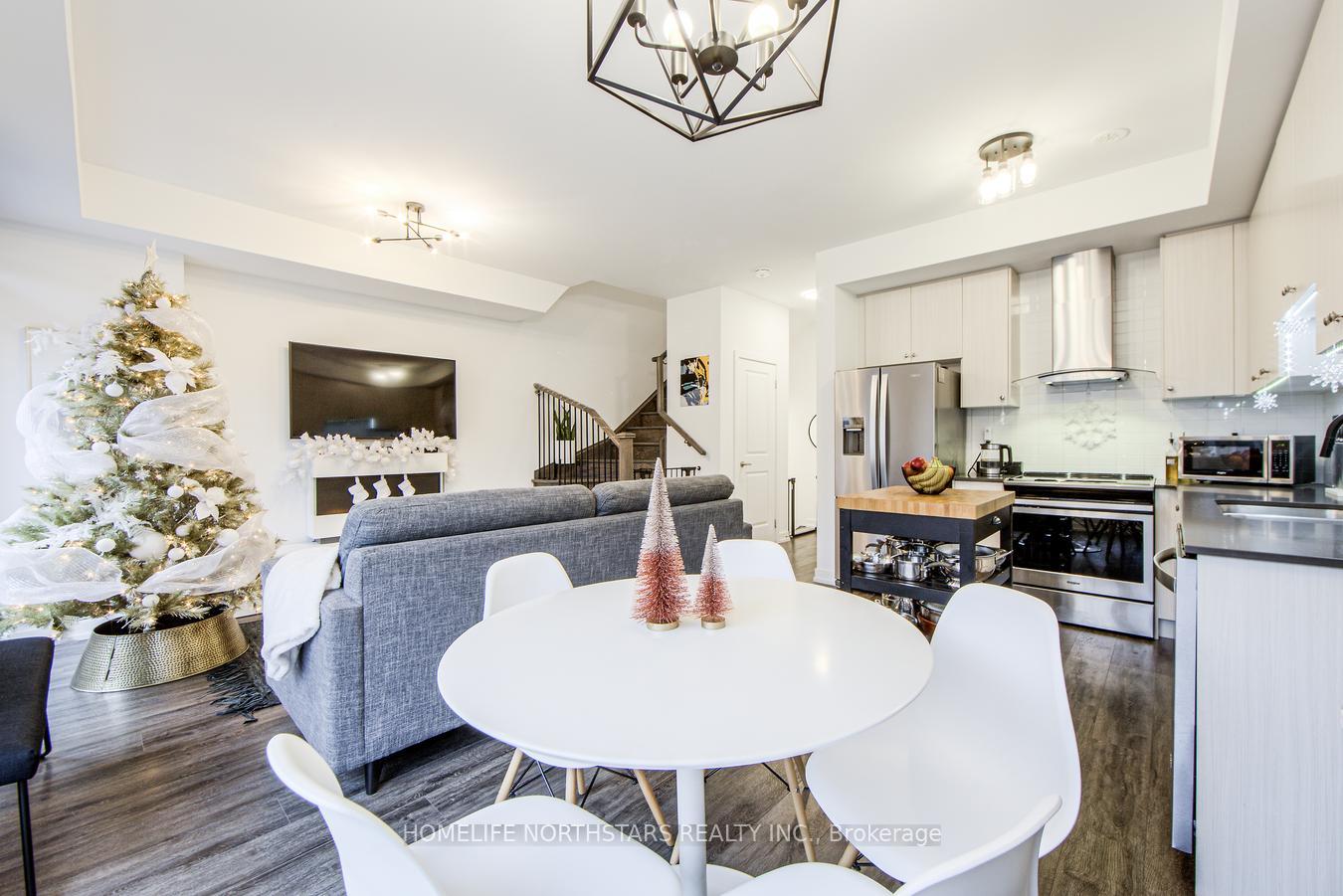 Photo 38 of 42 Engel Street, Vaughan, Vaughan Grove — HOMEH
