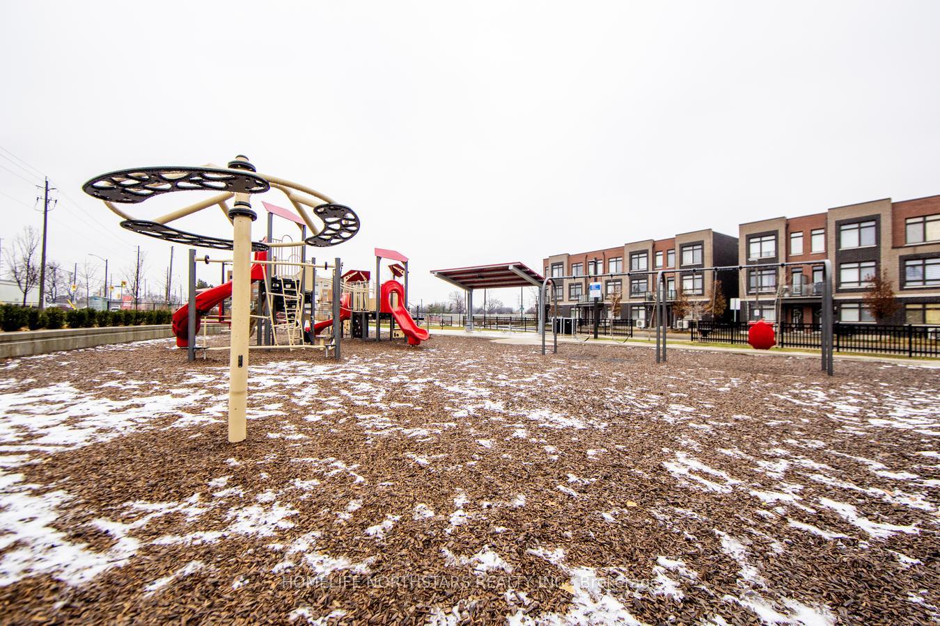 Photo 63 of 42 Engel Street, Vaughan, Vaughan Grove — HOMEH