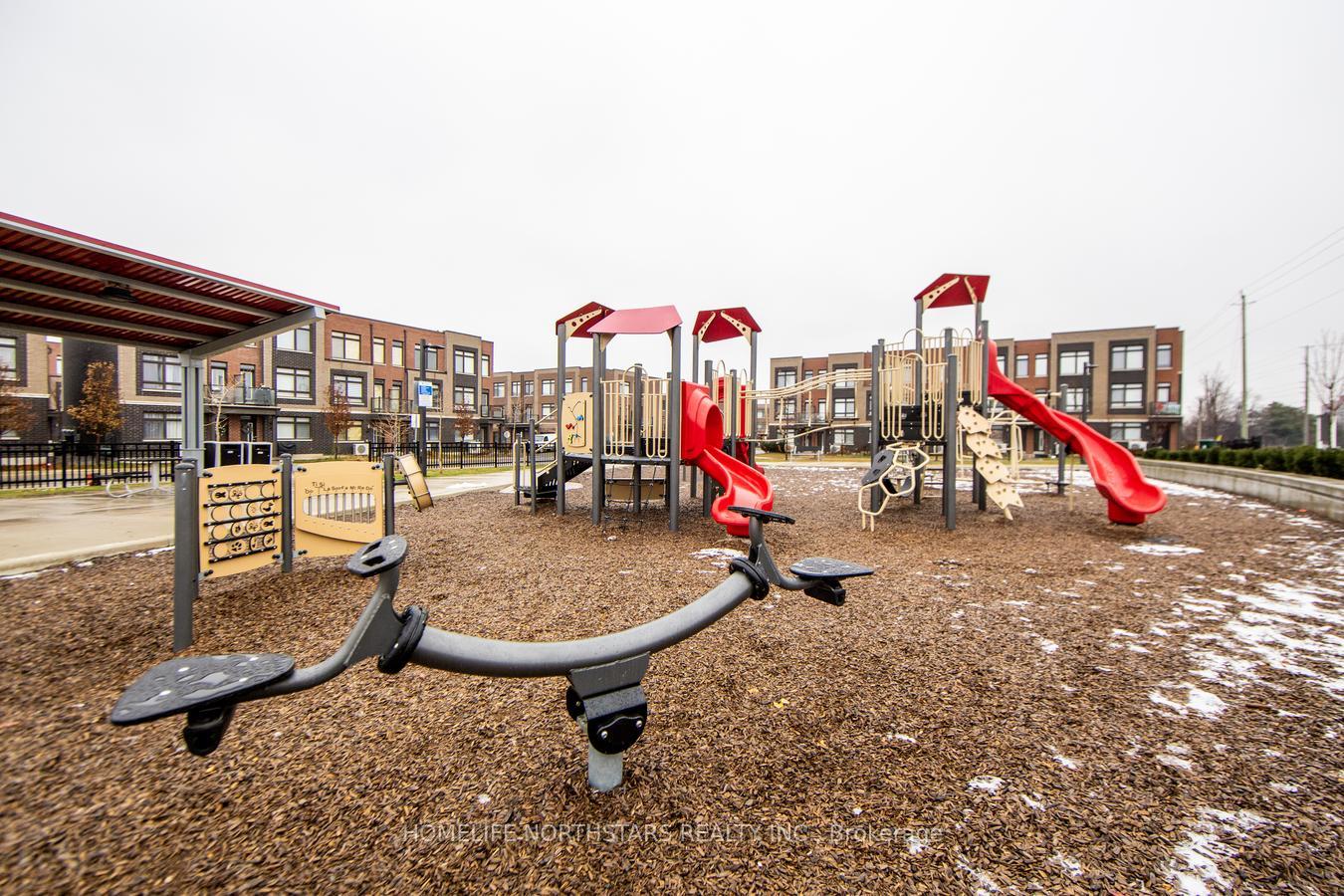 Photo 64 of 42 Engel Street, Vaughan, Vaughan Grove — HOMEH