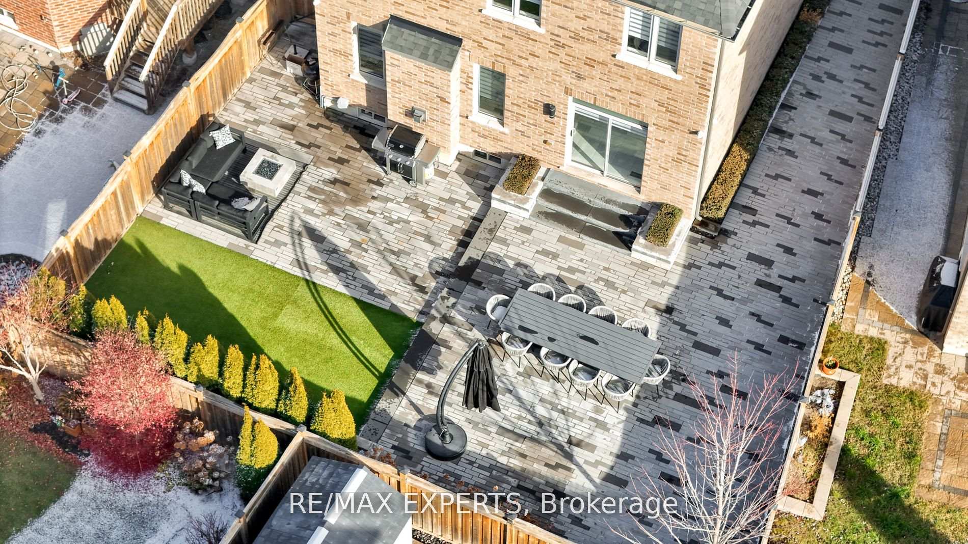 Photo 36 of 12 Nocturne Avenue, Vaughan, Kleinburg — HOMEH