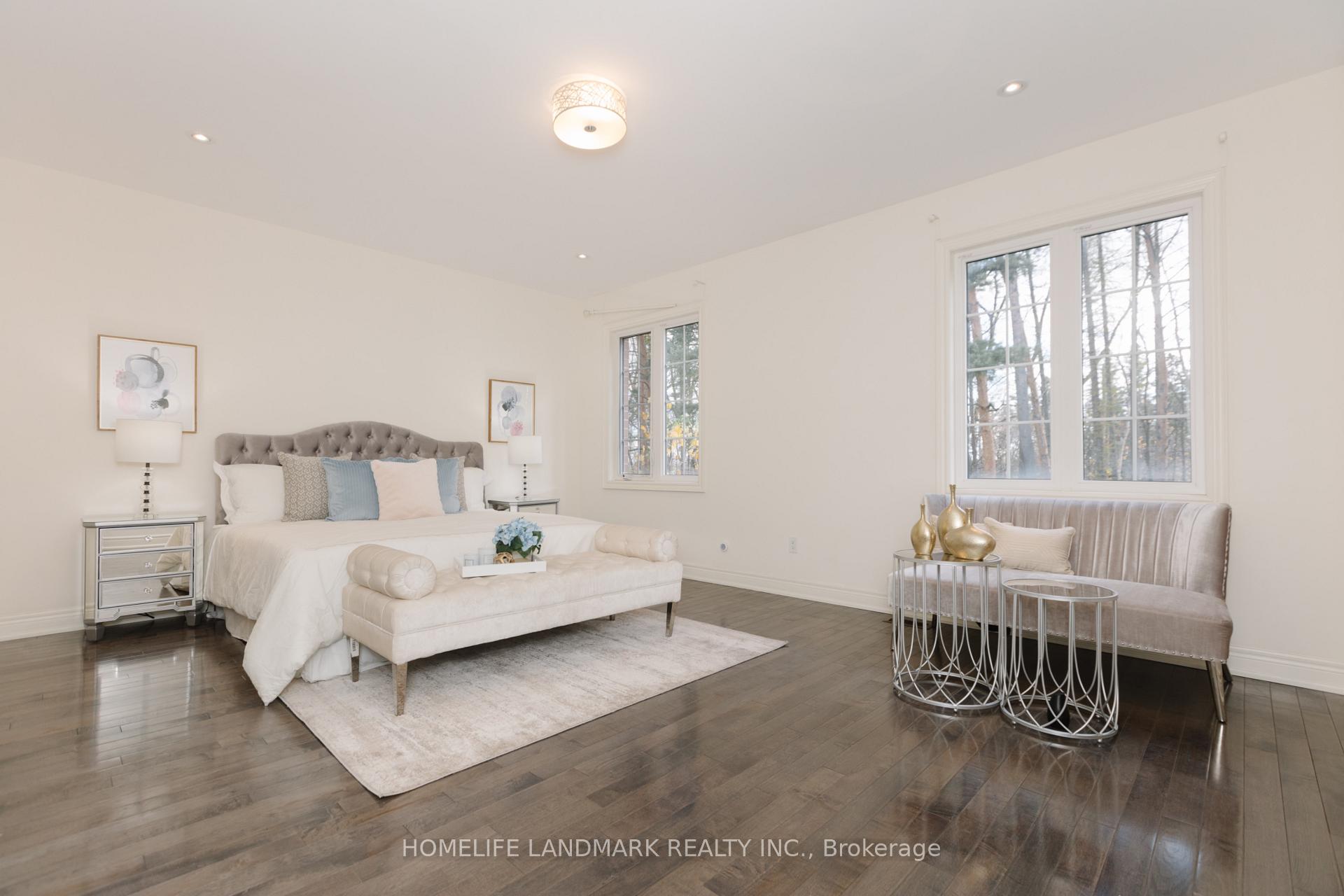 Photo 16 of 17 Fitzmaurice Drive, Vaughan, Patterson — HOMEH