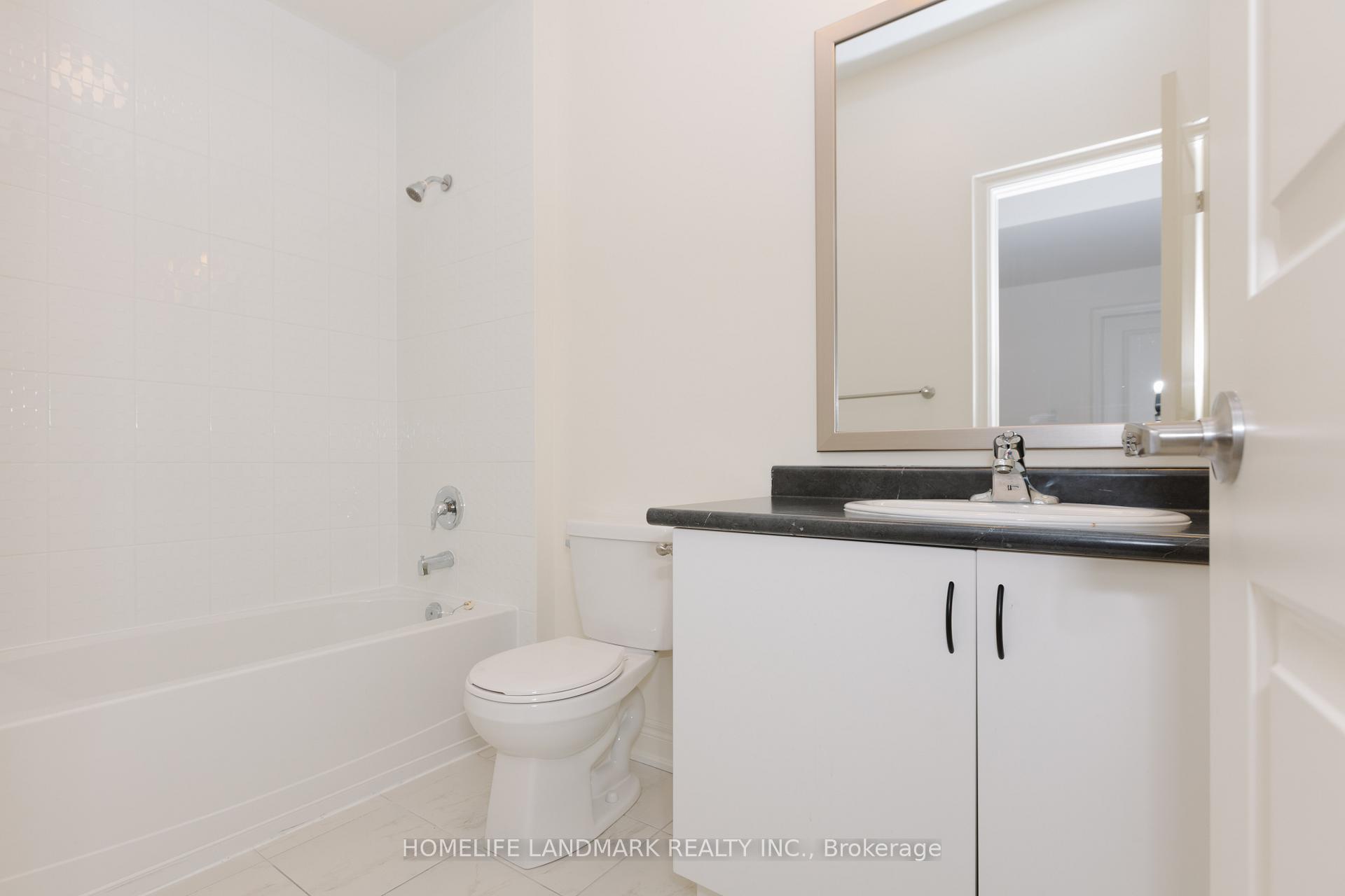 Photo 40 of 17 Fitzmaurice Drive, Vaughan, Patterson — HOMEH