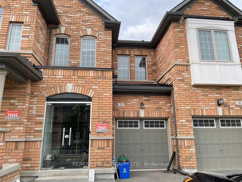 Front of 32 Capreol Avenue