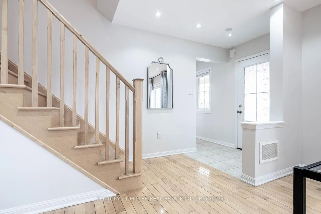 Photo 3 of Unit Upper, 259 Higginbotham Crescent, Milton, Willmott — HOMEH