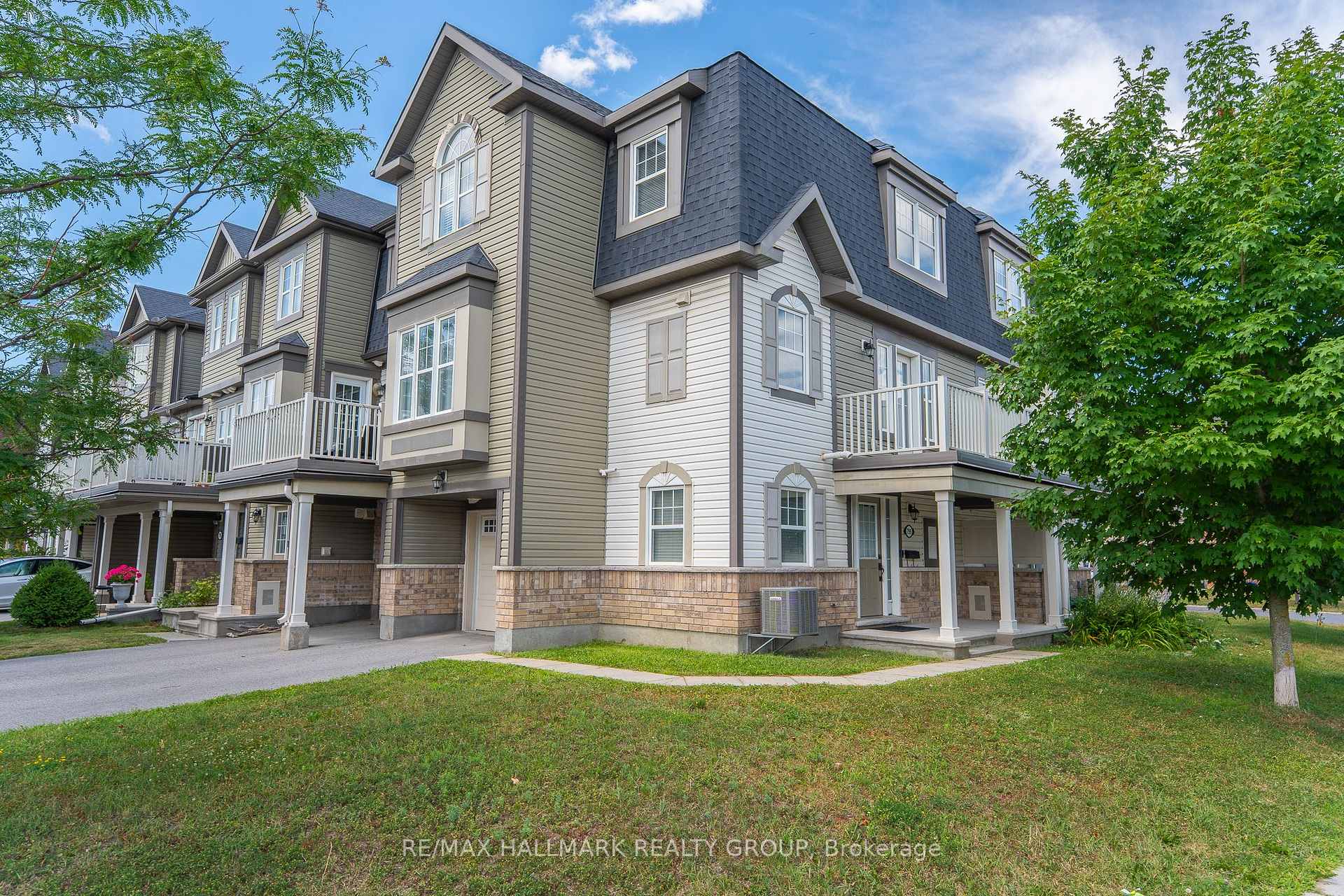 Photo 1 of 799 Mayfly Crescent, Ottawa, Barrhaven - Half Moon Bay — HOMEH