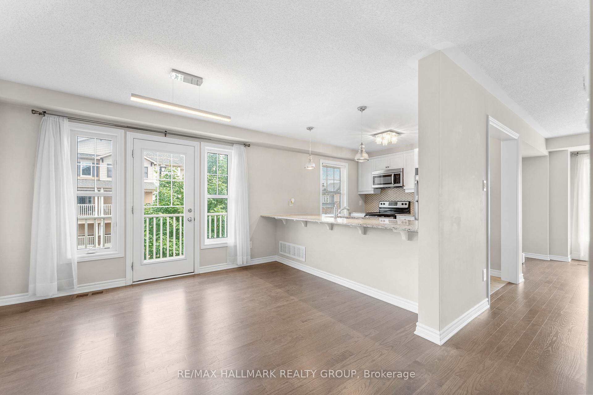 Photo 24 of 799 Mayfly Crescent, Ottawa, Barrhaven - Half Moon Bay — HOMEH
