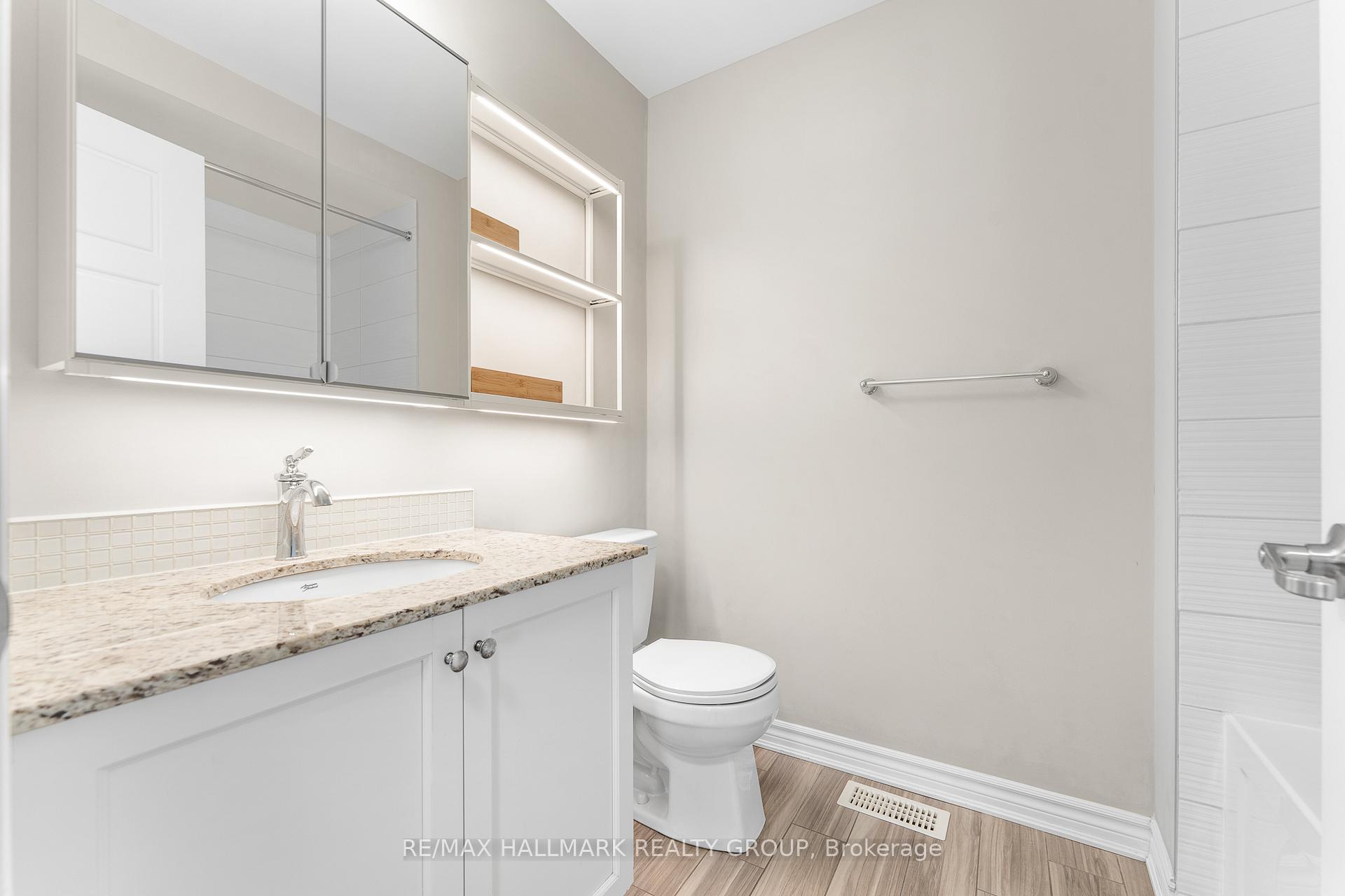 Photo 45 of 799 Mayfly Crescent, Ottawa, Barrhaven - Half Moon Bay — HOMEH