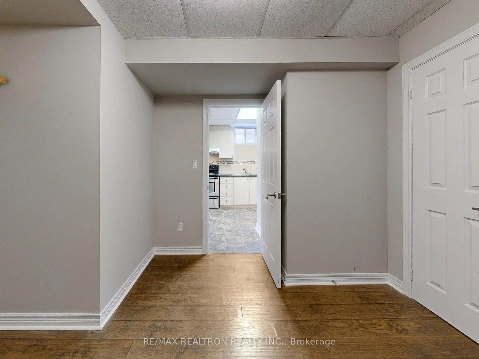 Photo 10 of Unit Basement Unit-A, 5 Cantex Court, Richmond Hill, Devonsleigh — HOMEH