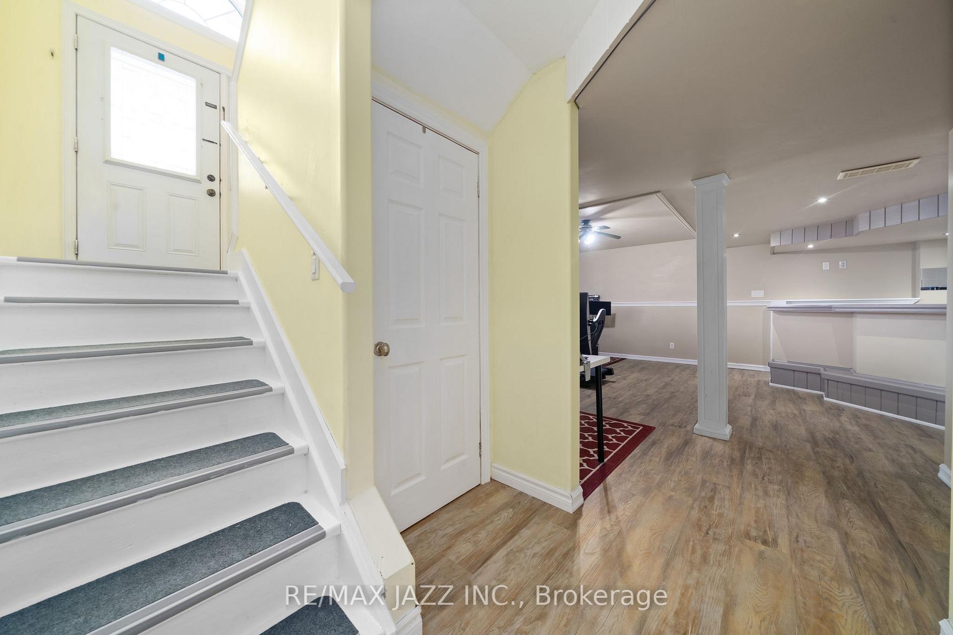 Photo 17 of 25 Emily Street, Belleville, Belleville Ward — HOMEH