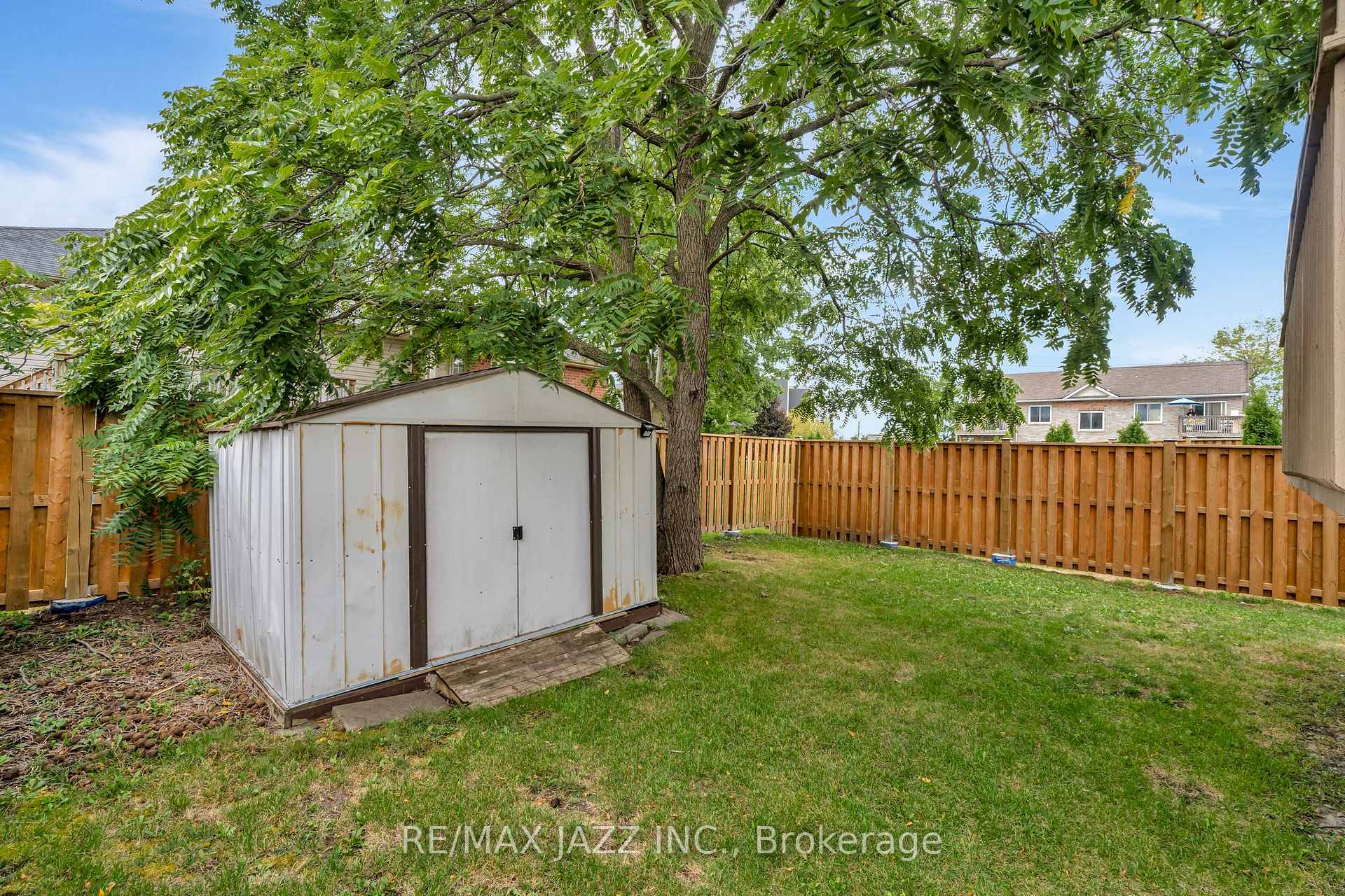 Photo 29 of 25 Emily Street, Belleville, Belleville Ward — HOMEH