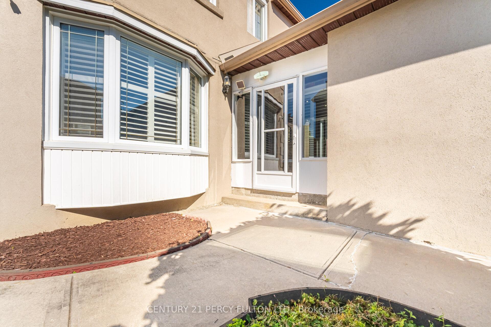 Photo 4 of 4 Radford Drive, Ajax, Central West — HOMEH