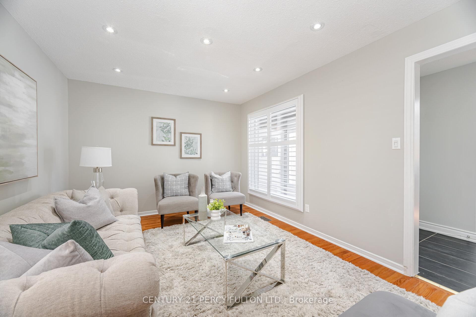Photo 5 of 4 Radford Drive, Ajax, Central West — HOMEH