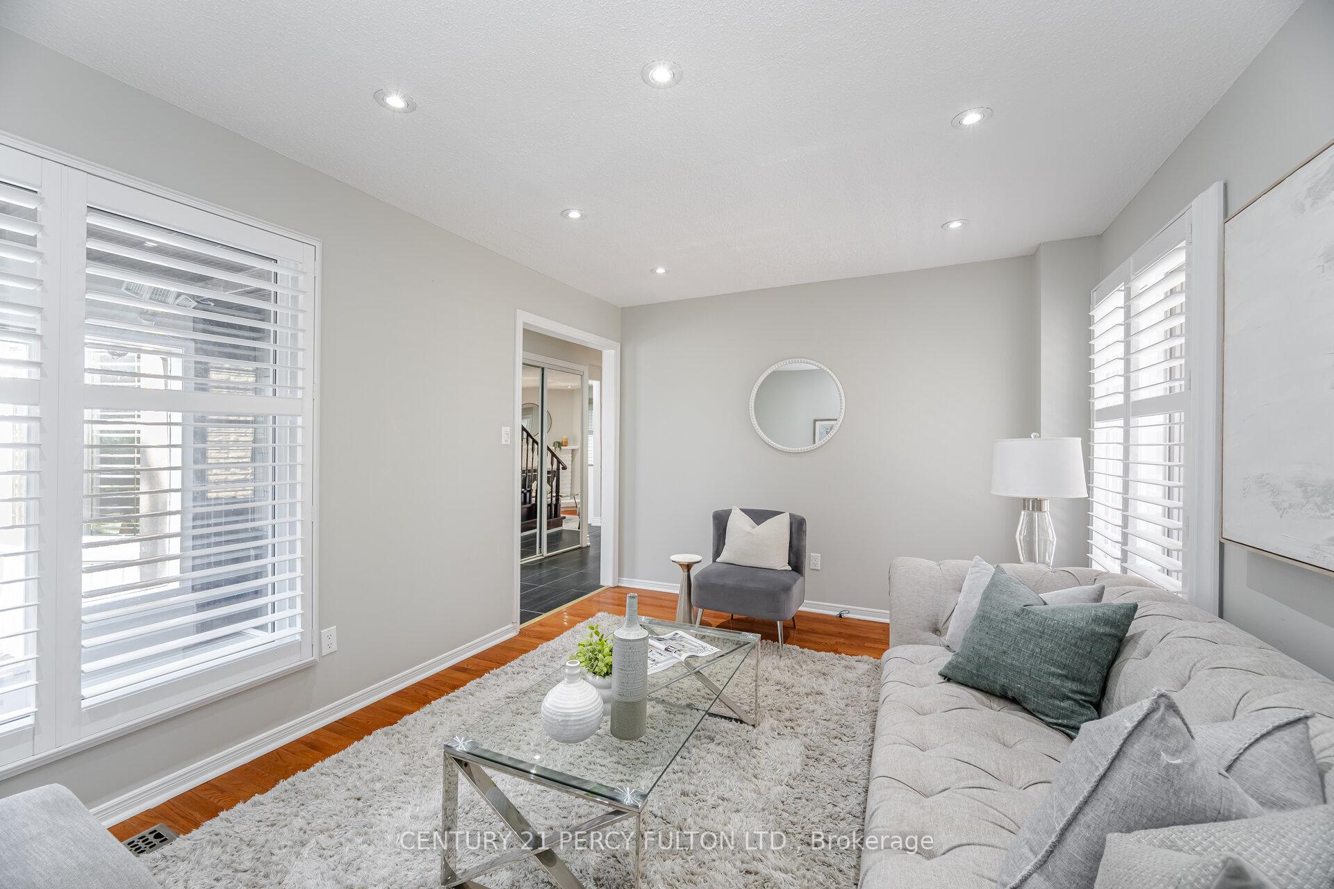 Photo 7 of 4 Radford Drive, Ajax, Central West — HOMEH