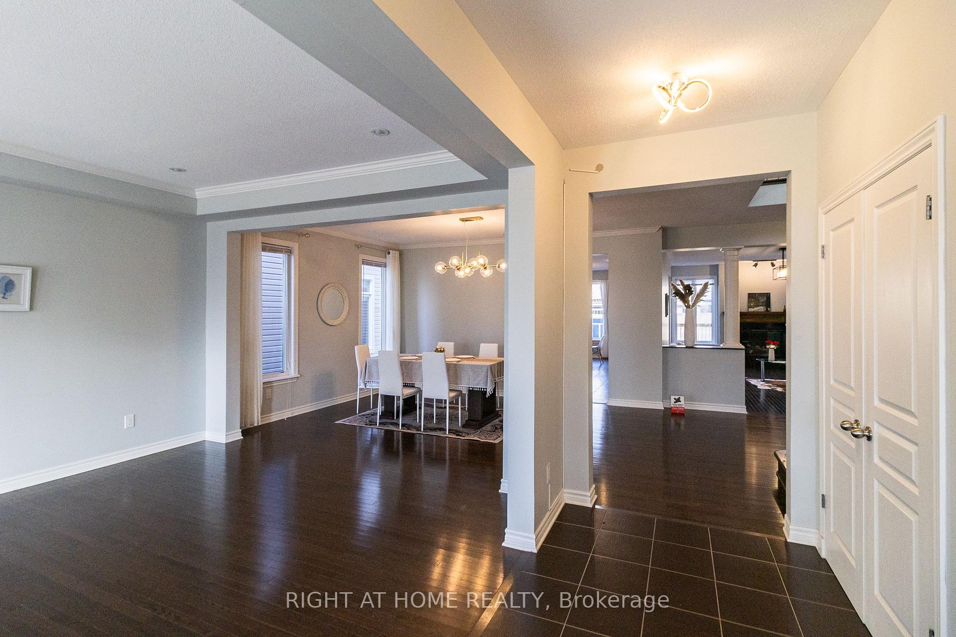 Photo 2 of 204 Cooks Mill Crescent, Ottawa, Riverside South — HOMEH
