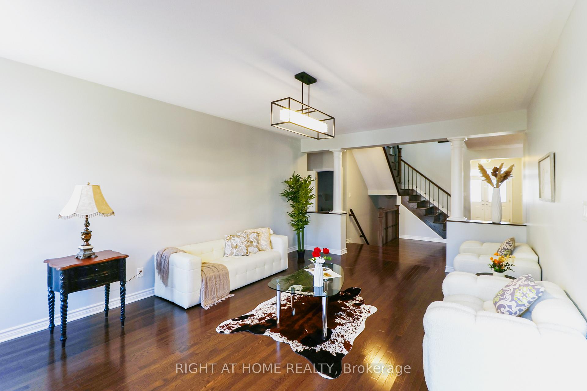 Photo 6 of 204 Cooks Mill Crescent, Ottawa, Riverside South — HOMEH