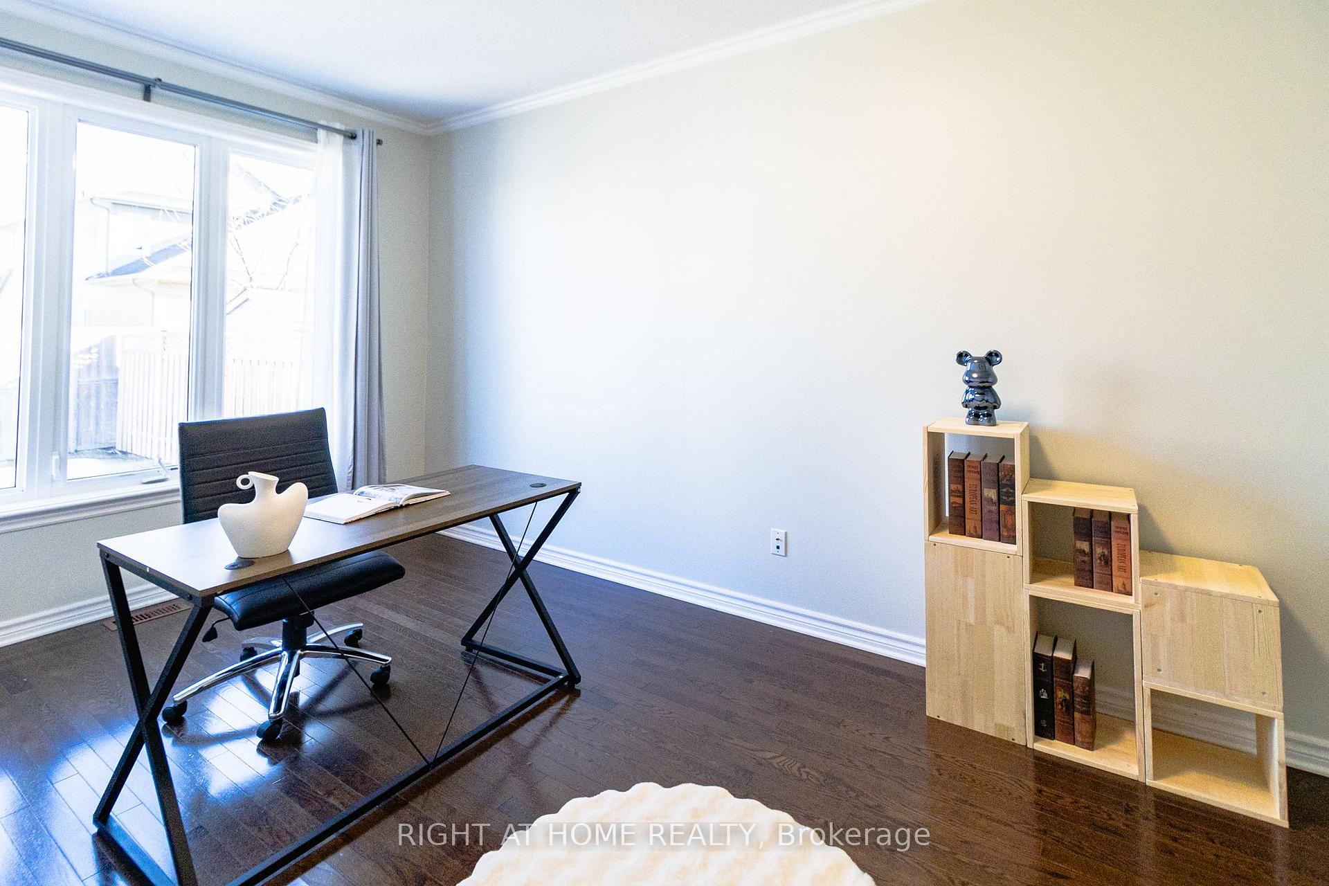 Photo 13 of 204 Cooks Mill Crescent, Ottawa, Riverside South — HOMEH