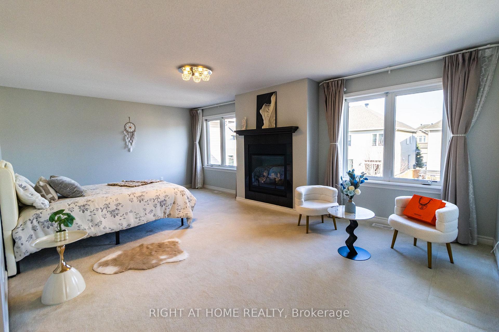 Photo 19 of 204 Cooks Mill Crescent, Ottawa, Riverside South — HOMEH