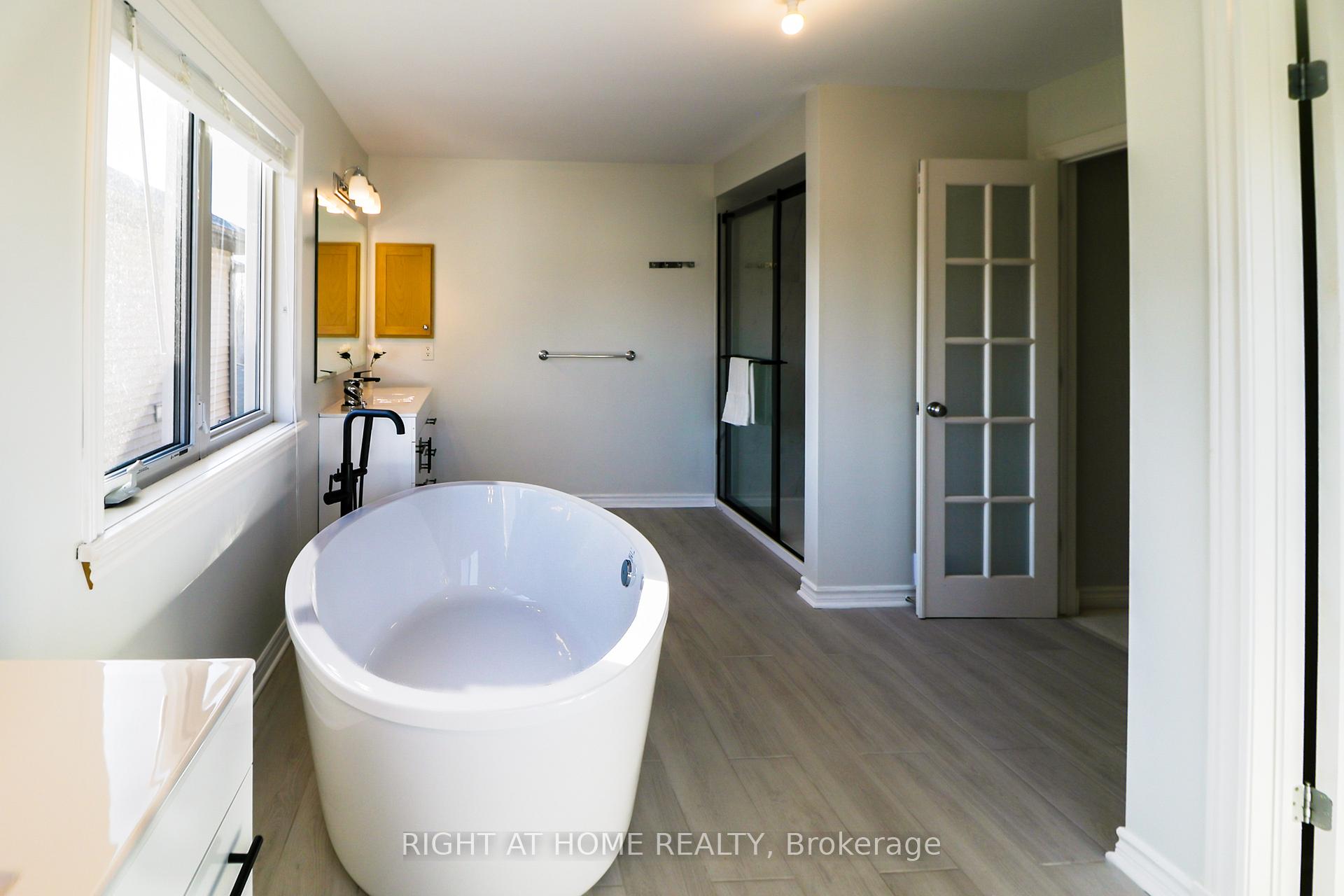 Photo 22 of 204 Cooks Mill Crescent, Ottawa, Riverside South — HOMEH