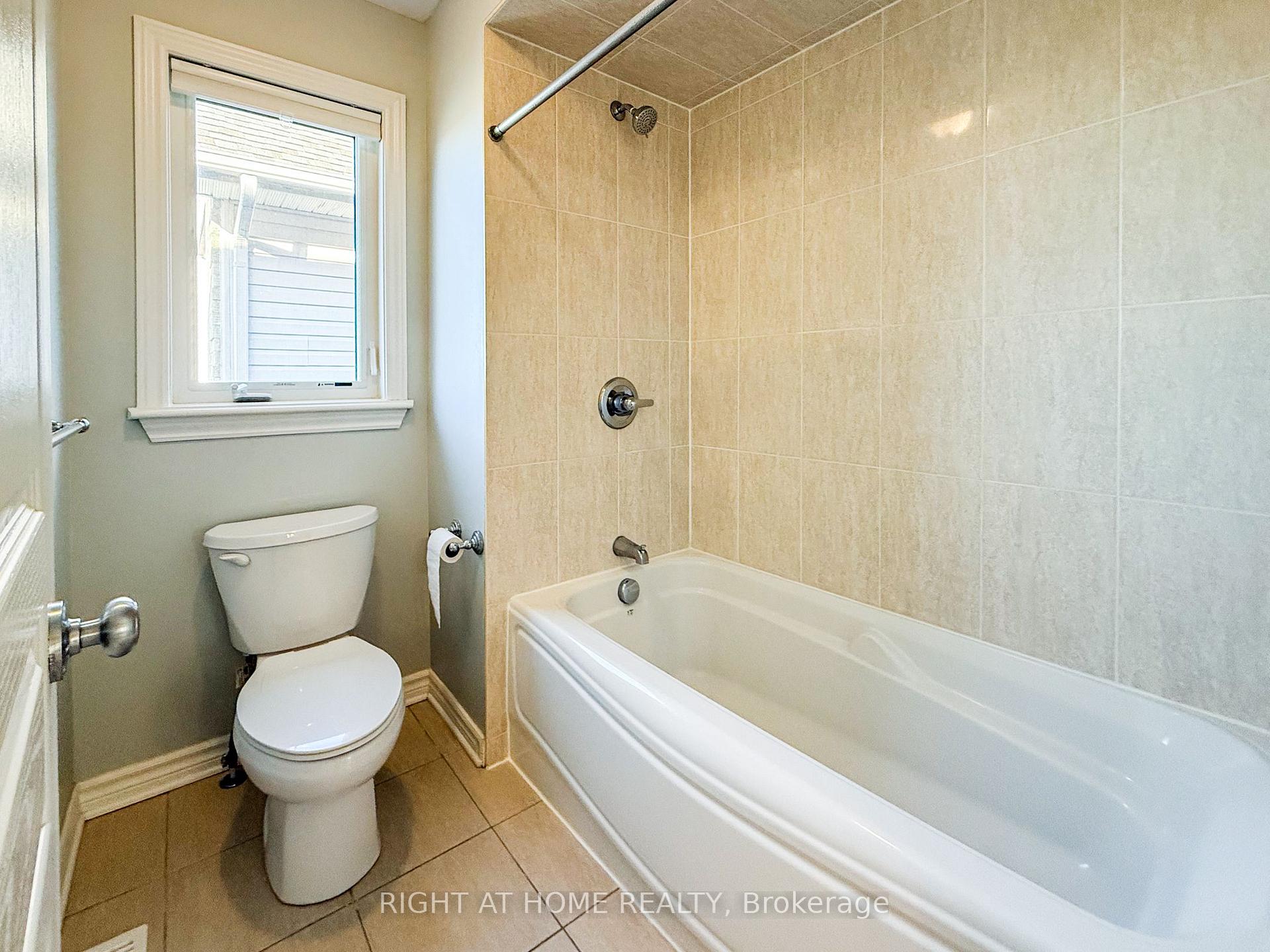 Photo 29 of 204 Cooks Mill Crescent, Ottawa, Riverside South — HOMEH