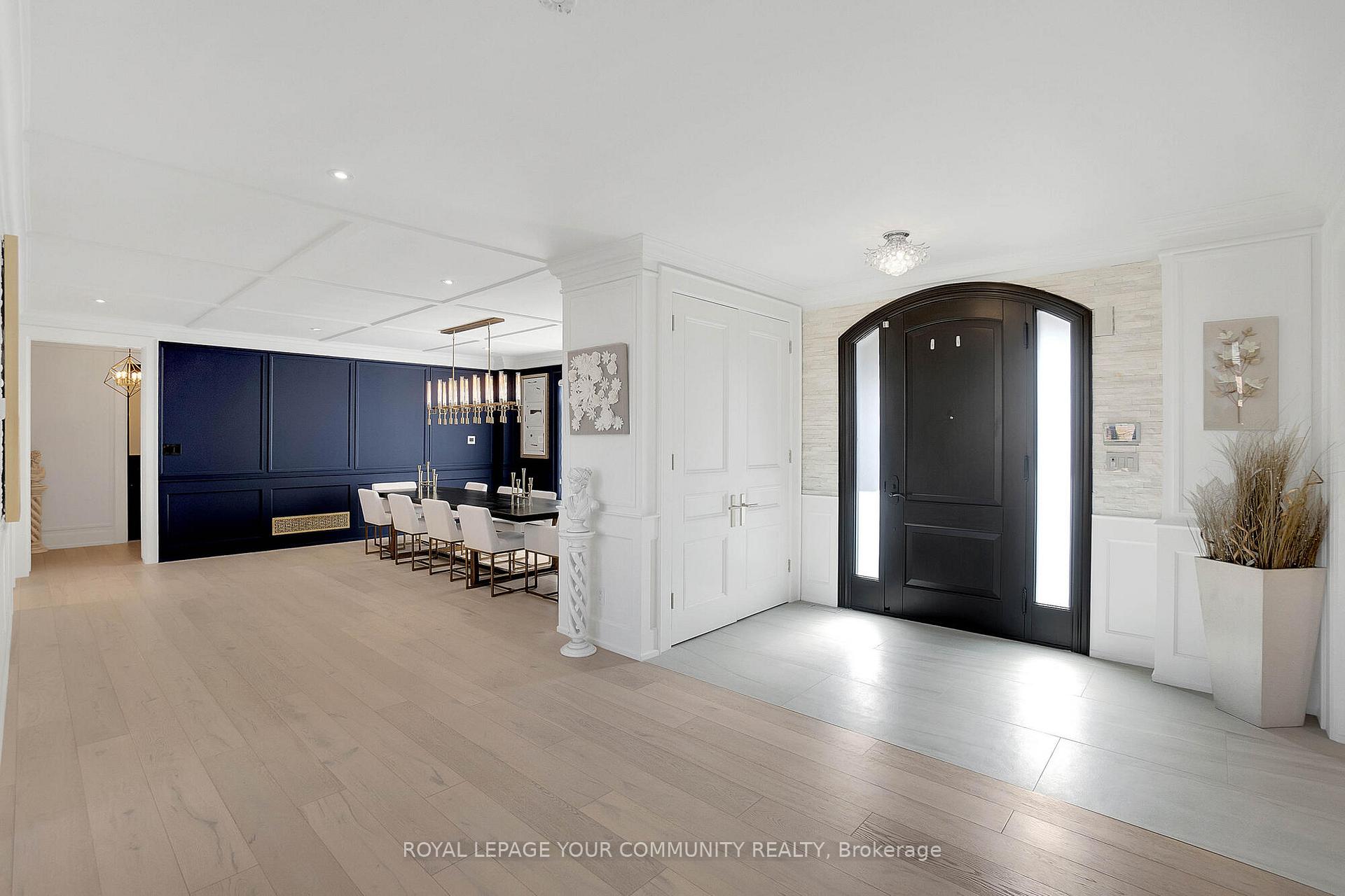 Photo 8 of 15 Soleil Boulevard, Aurora, Aurora Estates — HOMEH