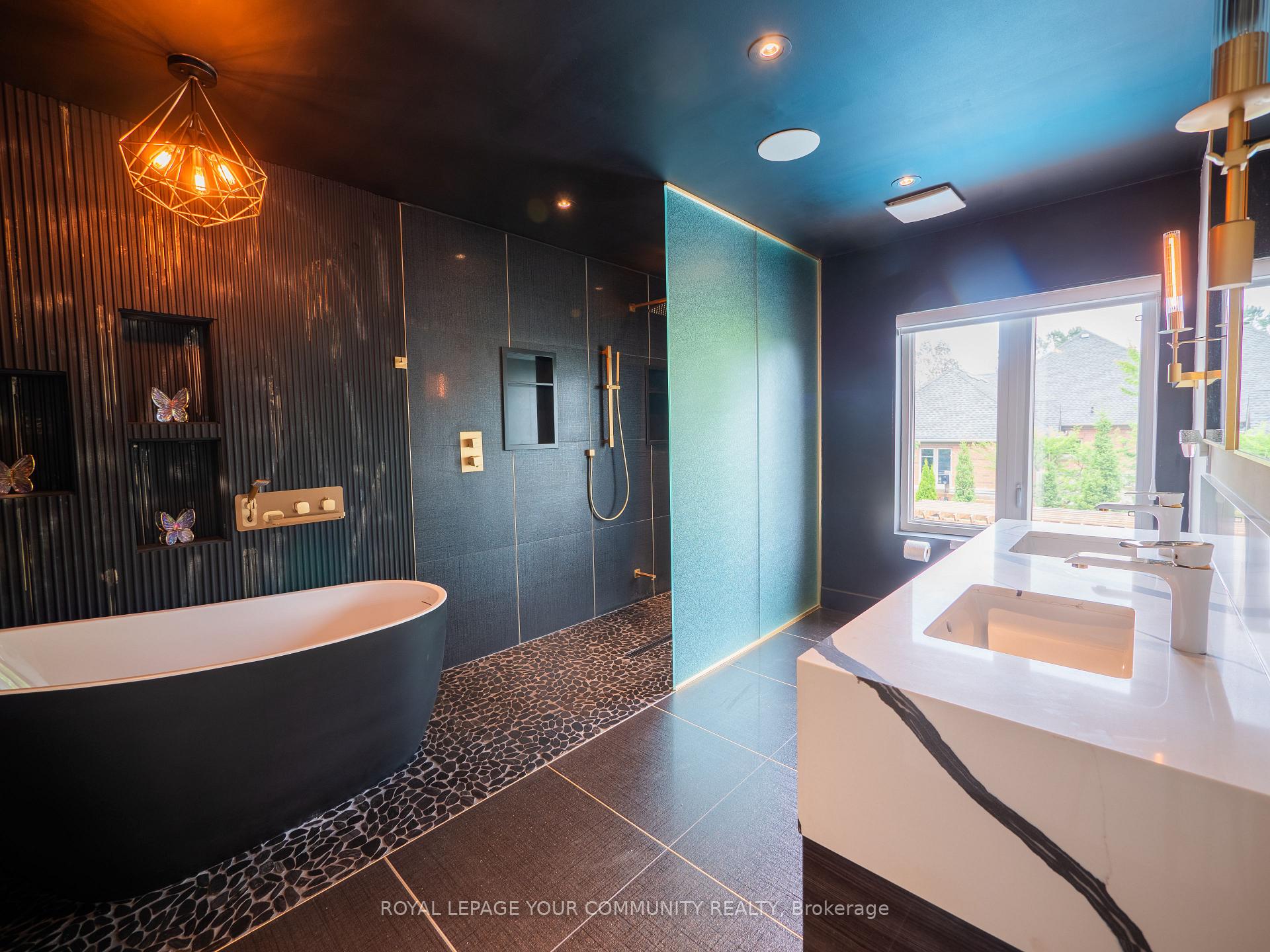 Photo 17 of 15 Soleil Boulevard, Aurora, Aurora Estates — HOMEH
