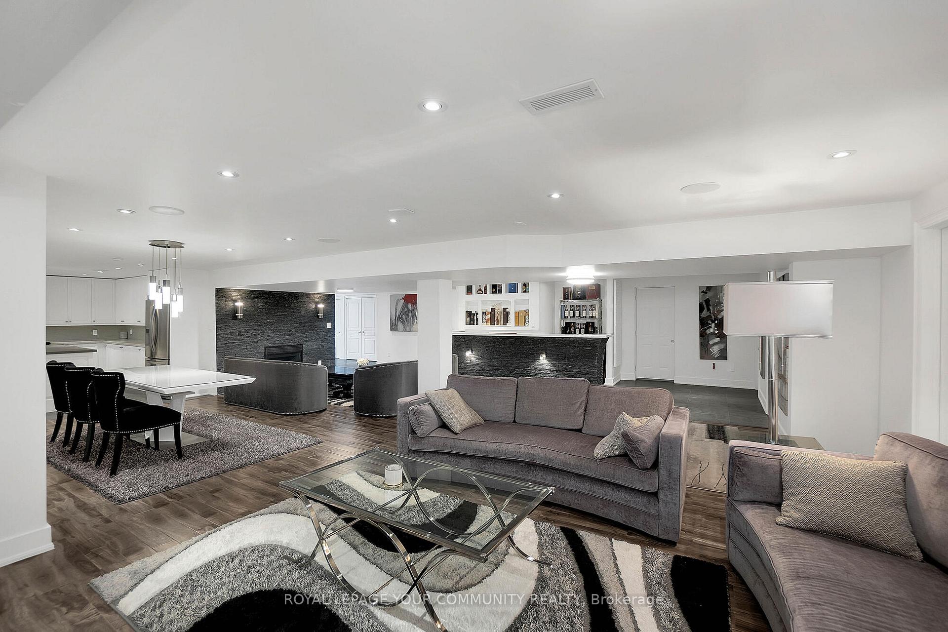 Photo 26 of 15 Soleil Boulevard, Aurora, Aurora Estates — HOMEH