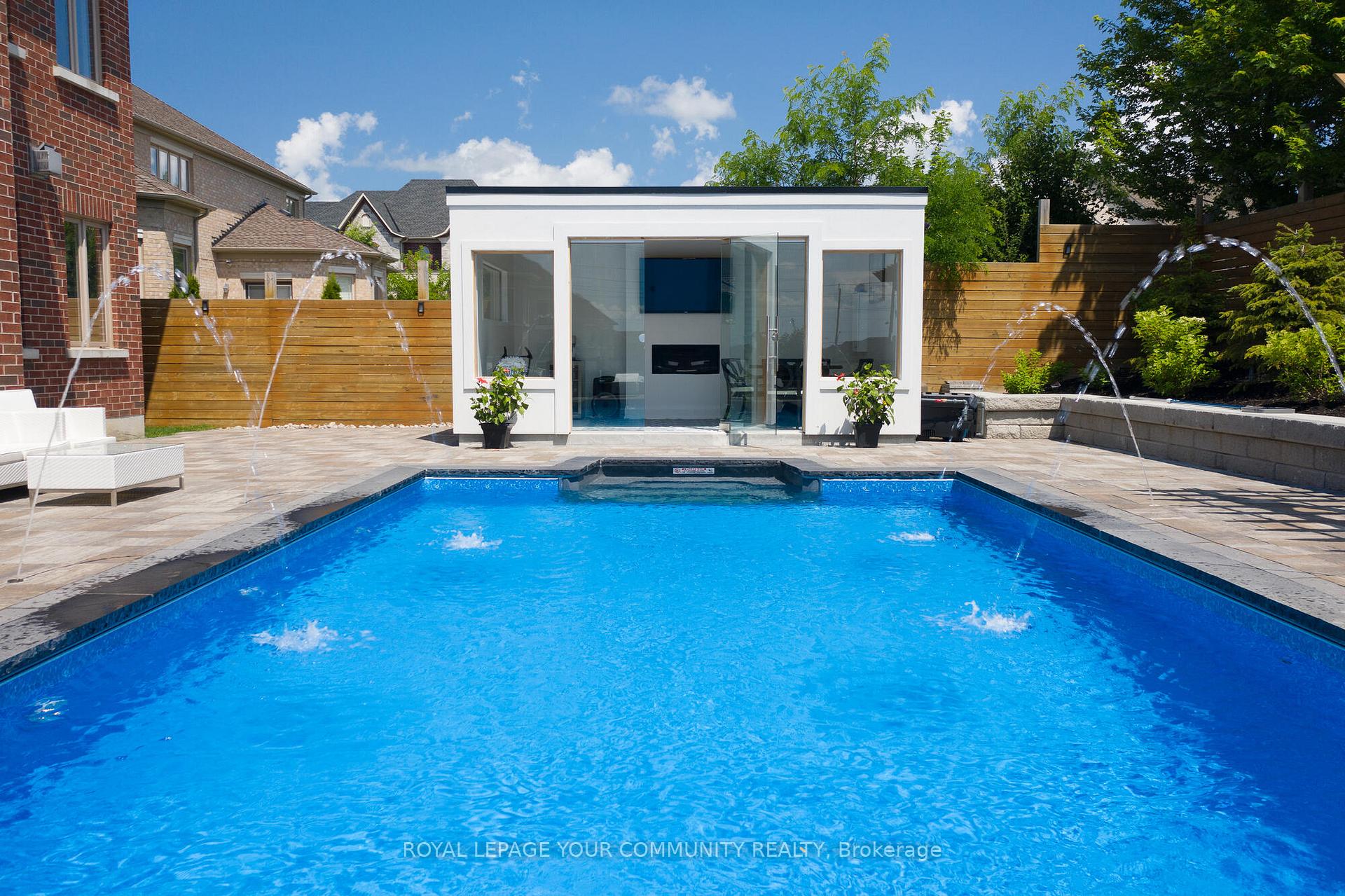 Photo 30 of 15 Soleil Boulevard, Aurora, Aurora Estates — HOMEH