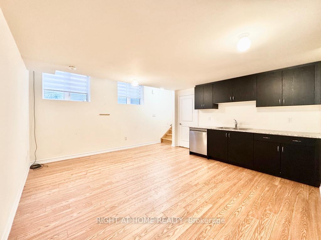 Photo 2 of Unit Basement, 106 Durham Avenue, Barrie, Rural Barrie Southeast — HOMEH