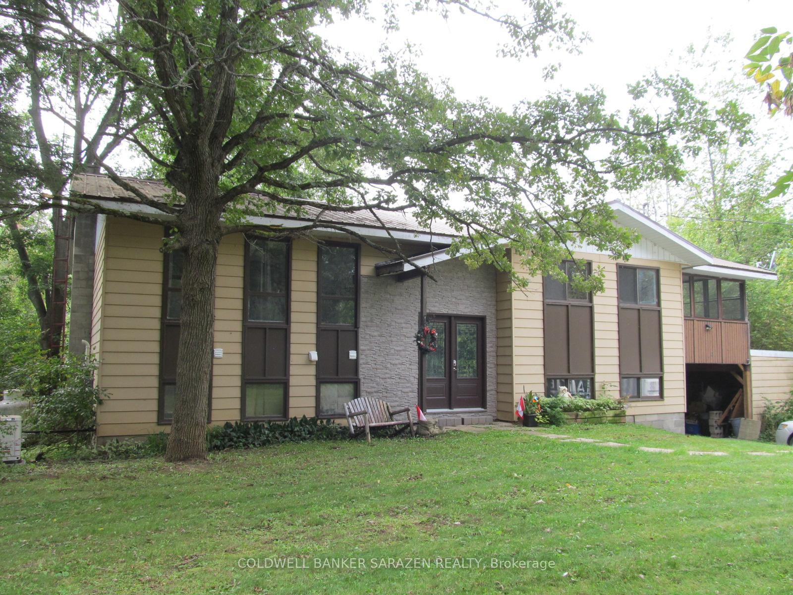 Photo 2 of 139 Maitland Street, Beckwith, Beckwith Twp — HOMEH