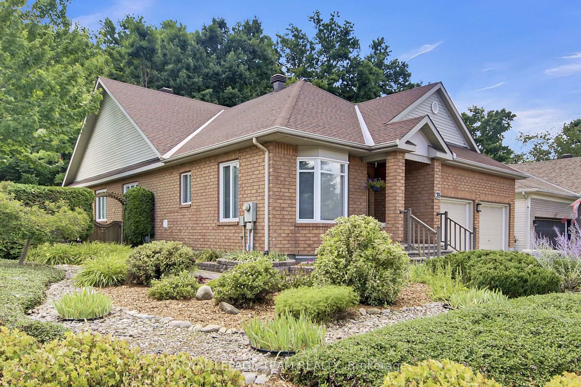 Photo 2 of 35 Fieldcrest Avenue, Ottawa, Barrhaven - Longfields — HOMEH