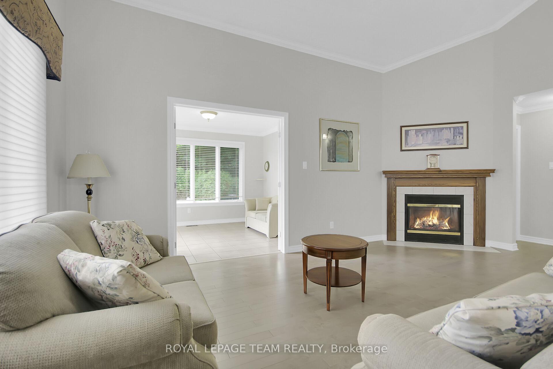 Photo 17 of 35 Fieldcrest Avenue, Ottawa, Barrhaven - Longfields — HOMEH