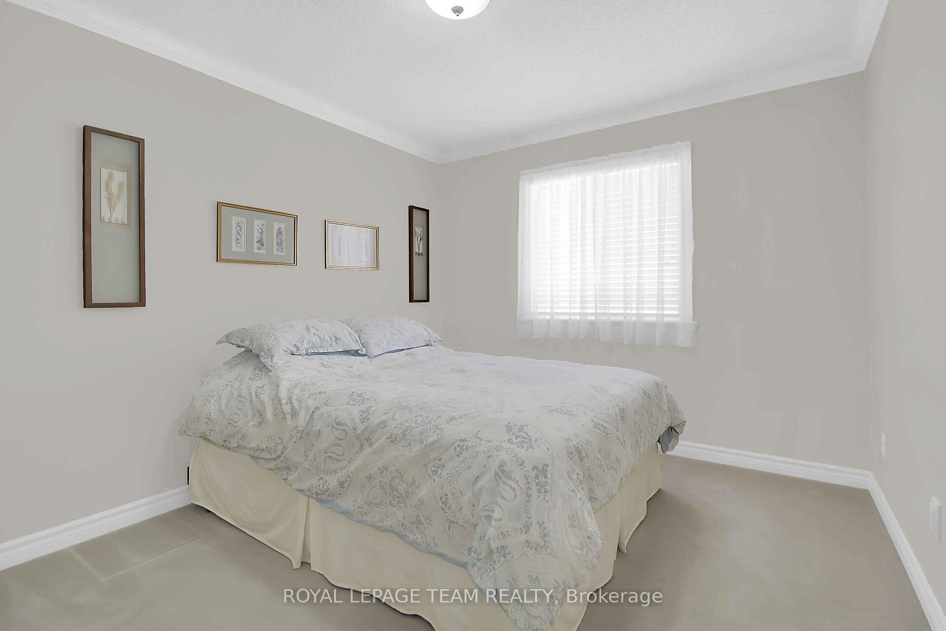 Photo 22 of 35 Fieldcrest Avenue, Ottawa, Barrhaven - Longfields — HOMEH