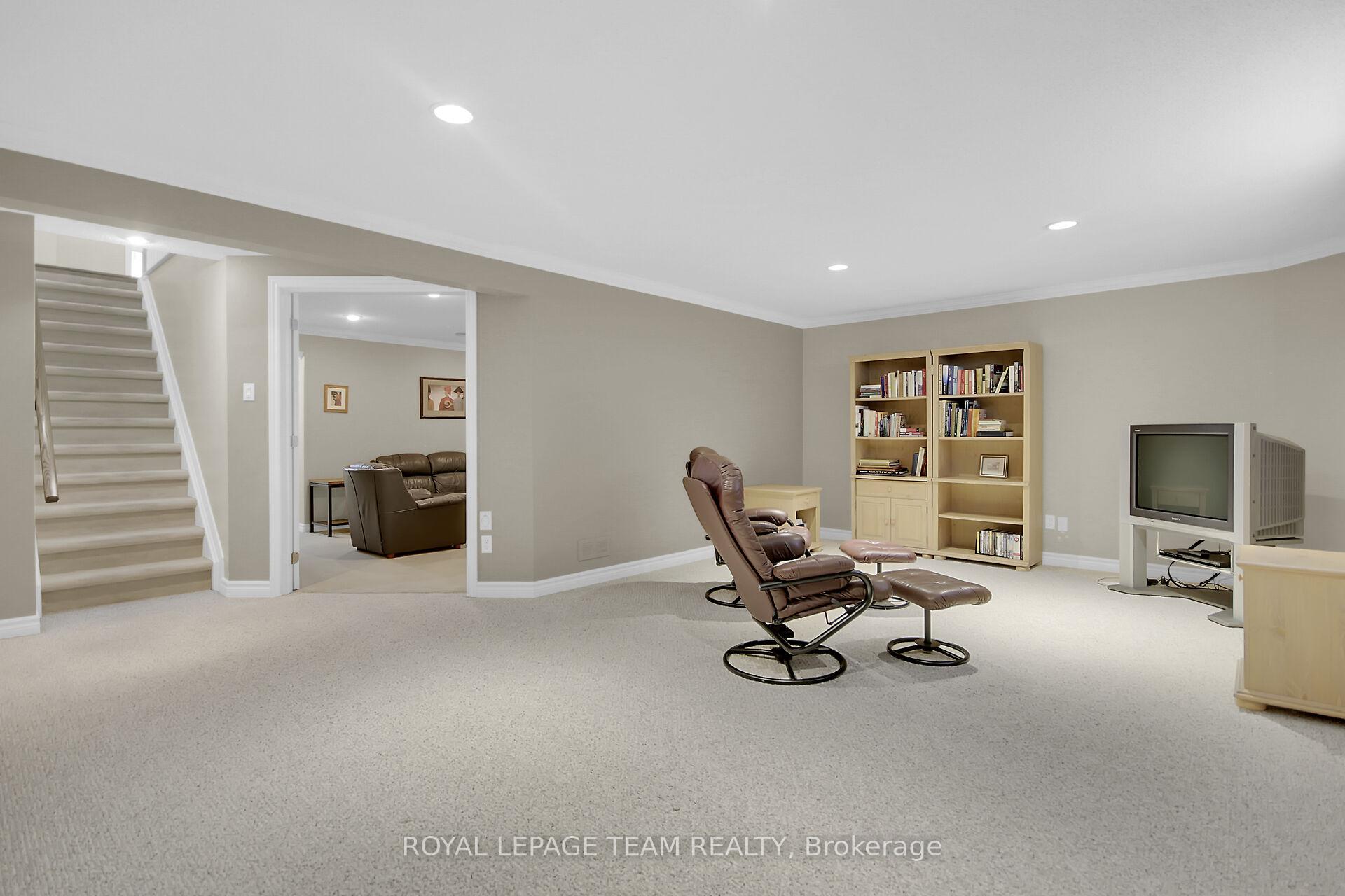 Photo 30 of 35 Fieldcrest Avenue, Ottawa, Barrhaven - Longfields — HOMEH