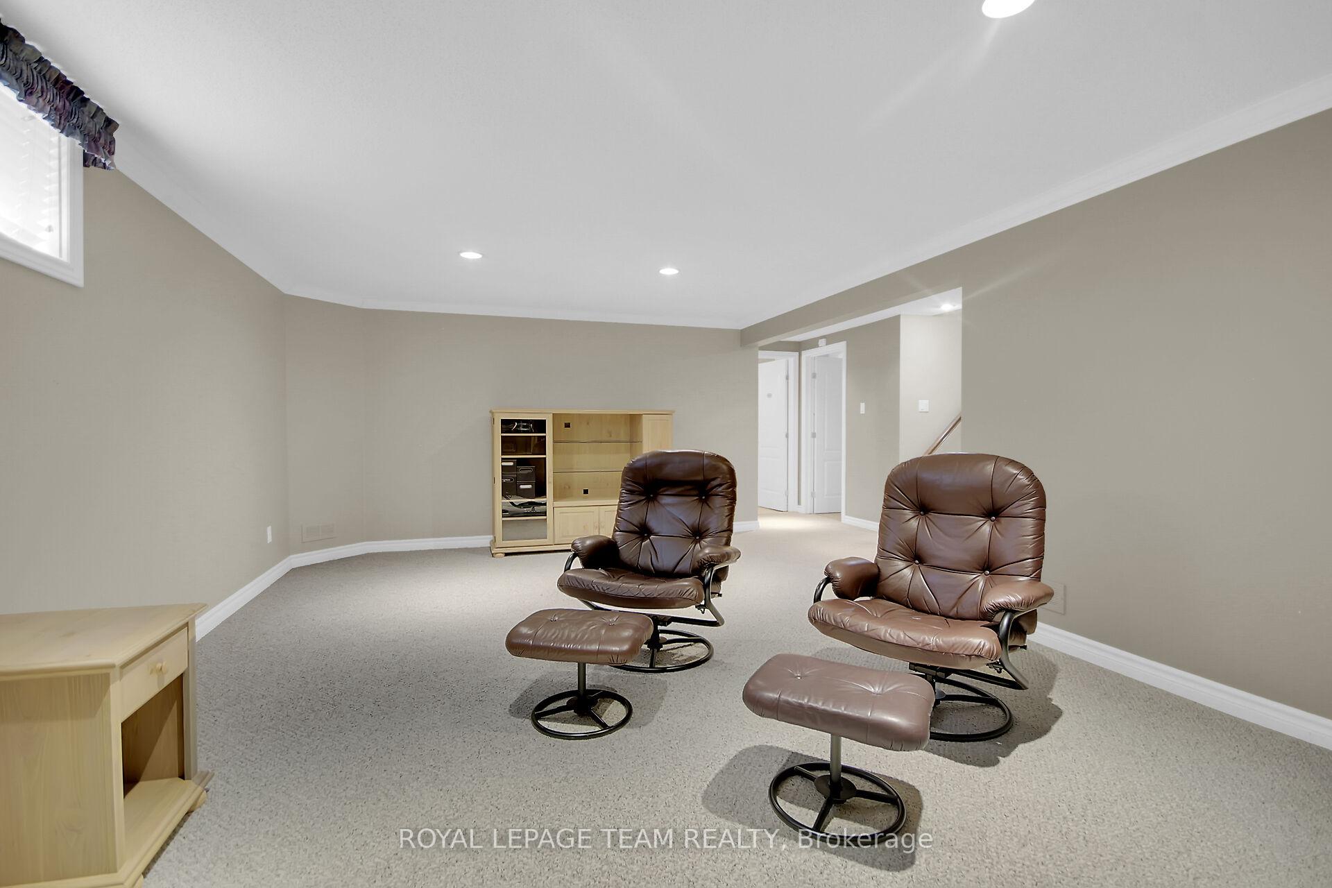 Photo 31 of 35 Fieldcrest Avenue, Ottawa, Barrhaven - Longfields — HOMEH