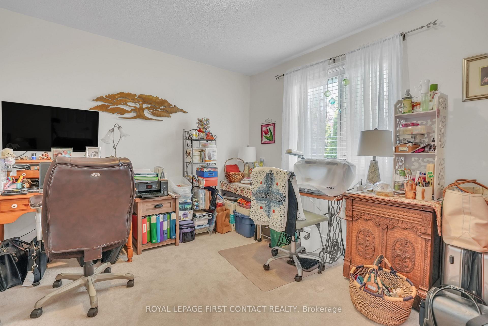 Photo 20 of 40 Felt Crescent, Barrie, Bayshore — HOMEH