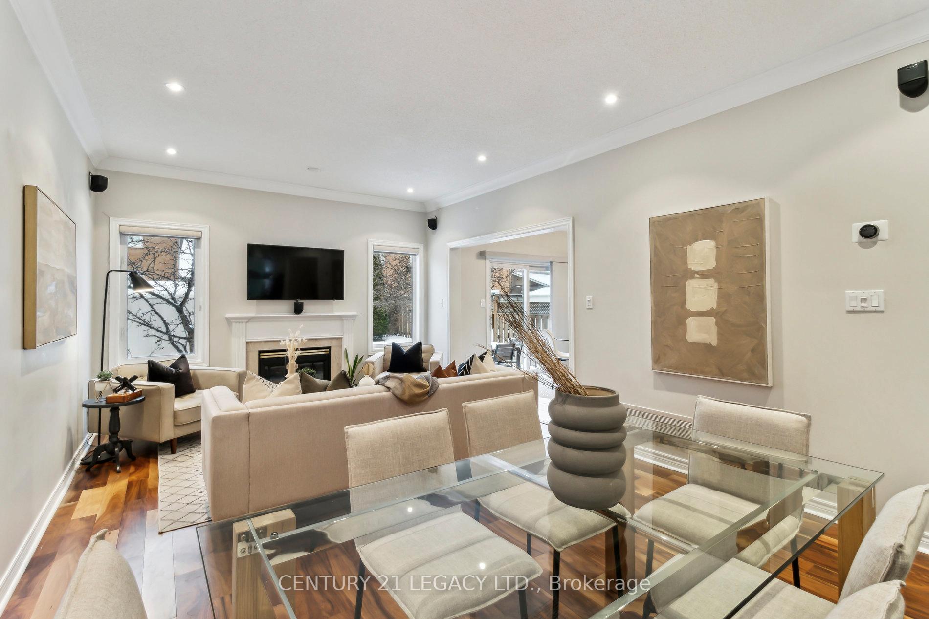 Photo 6 of 22 Sgotto Boulevard, Vaughan, Sonoma Heights — HOMEH