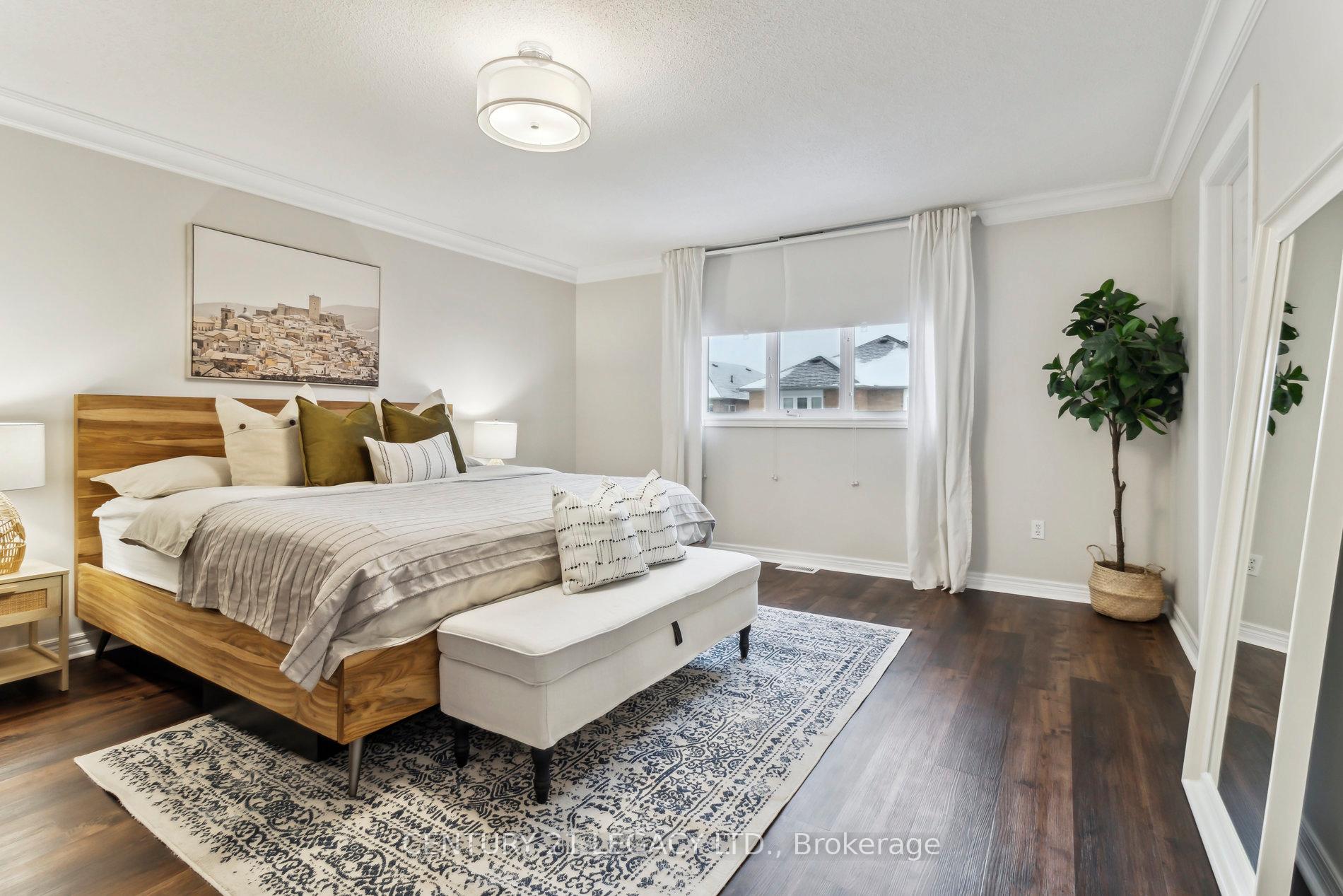 Photo 13 of 22 Sgotto Boulevard, Vaughan, Sonoma Heights — HOMEH