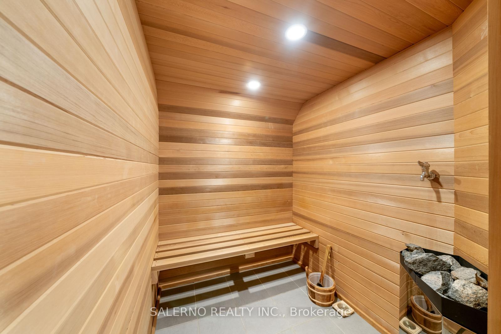Photo 32 of 11 Calgary Gardens, Vaughan, Islington Woods — HOMEH