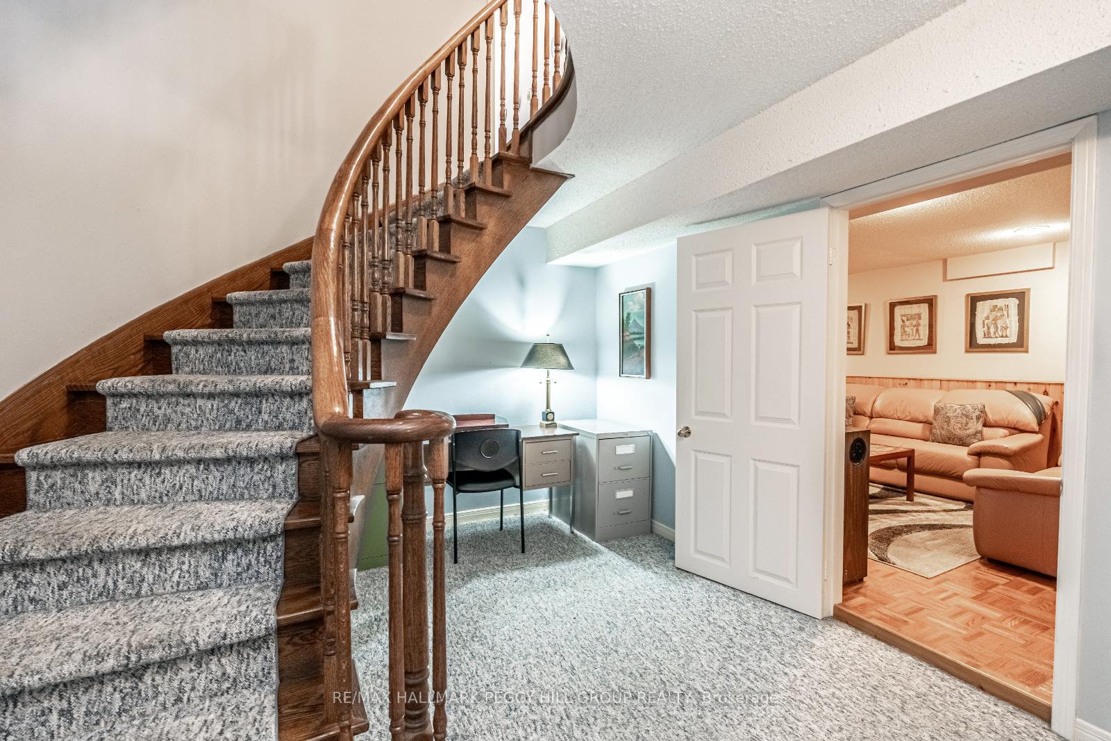 Photo 16 of 16 Kimbergate Way, Vaughan, Brownridge — HOMEH
