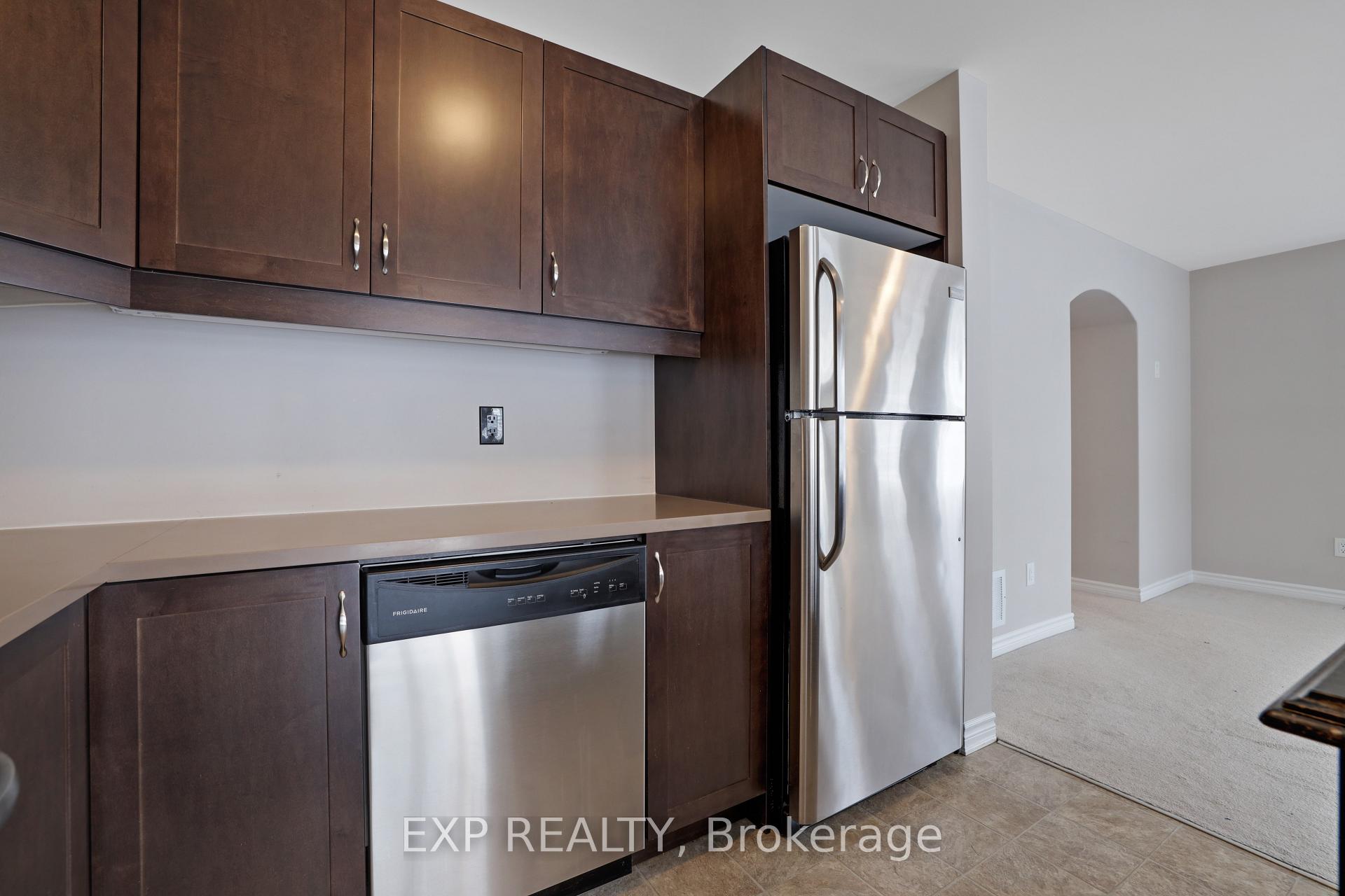 Photo 7 of 701 Mayfly Crescent, Ottawa, Barrhaven - Half Moon Bay — HOMEH
