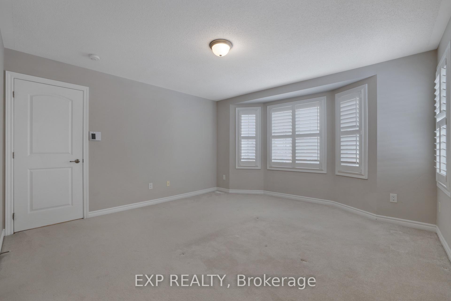 Photo 8 of 701 Mayfly Crescent, Ottawa, Barrhaven - Half Moon Bay — HOMEH