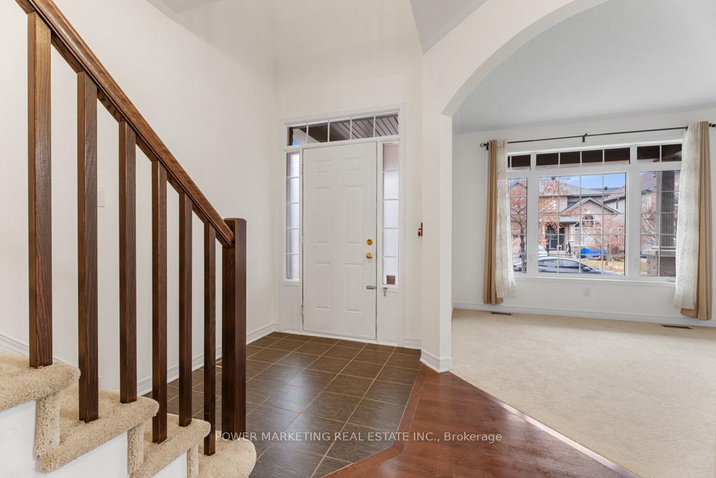 Photo 4 of 241 Dave Smith Crescent, Ottawa, Riverside South/Gloucester Glen — HOMEH