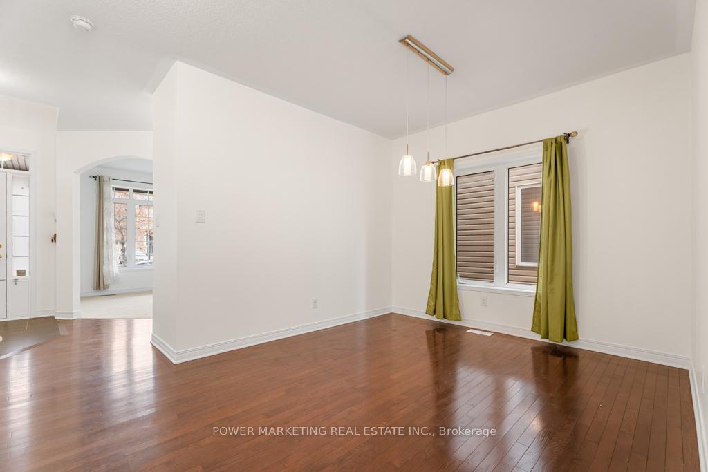 Photo 3 of 241 Dave Smith Crescent, Ottawa, Riverside South/Gloucester Glen — HOMEH