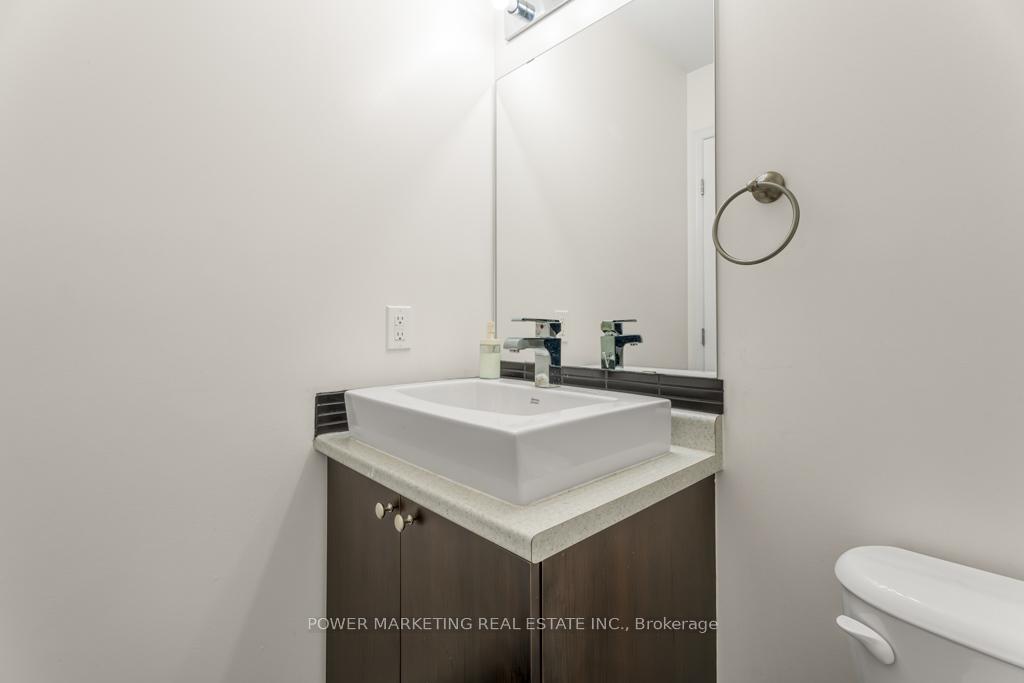 Photo 8 of 241 Dave Smith Crescent, Ottawa, Riverside South/Gloucester Glen — HOMEH