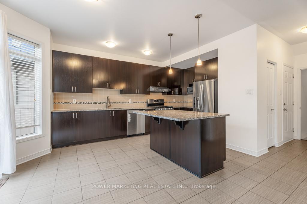 Photo 11 of 241 Dave Smith Crescent, Ottawa, Riverside South/Gloucester Glen — HOMEH