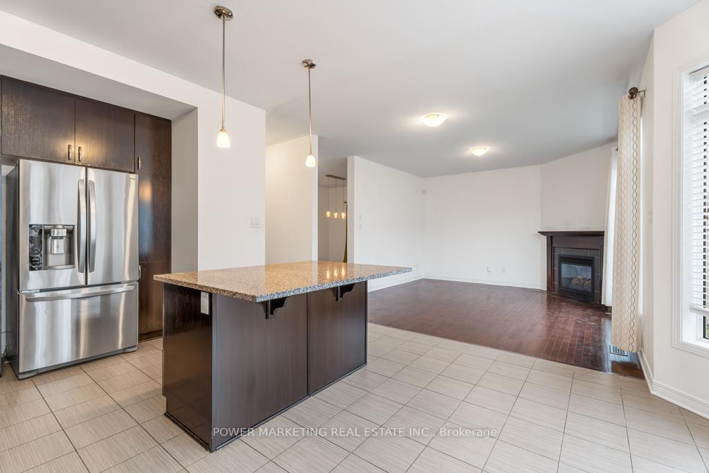 Photo 15 of 241 Dave Smith Crescent, Ottawa, Riverside South/Gloucester Glen — HOMEH