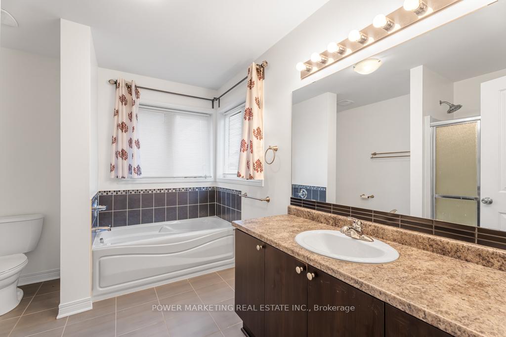 Photo 17 of 241 Dave Smith Crescent, Ottawa, Riverside South/Gloucester Glen — HOMEH