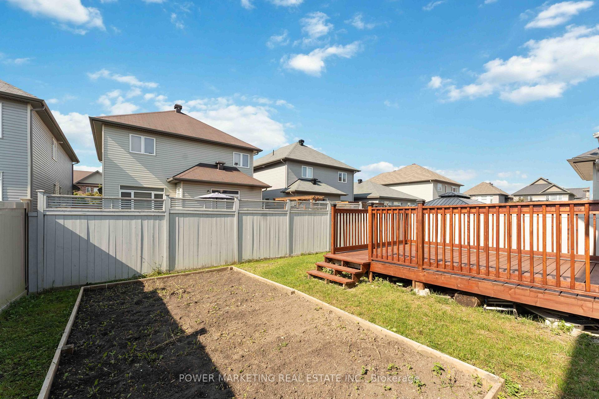 Photo 29 of 241 Dave Smith Crescent, Ottawa, Riverside South/Gloucester Glen — HOMEH